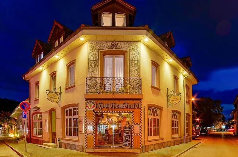 Отель Brauerei Walter Вальдсхут-Тинген Экстерьер фото